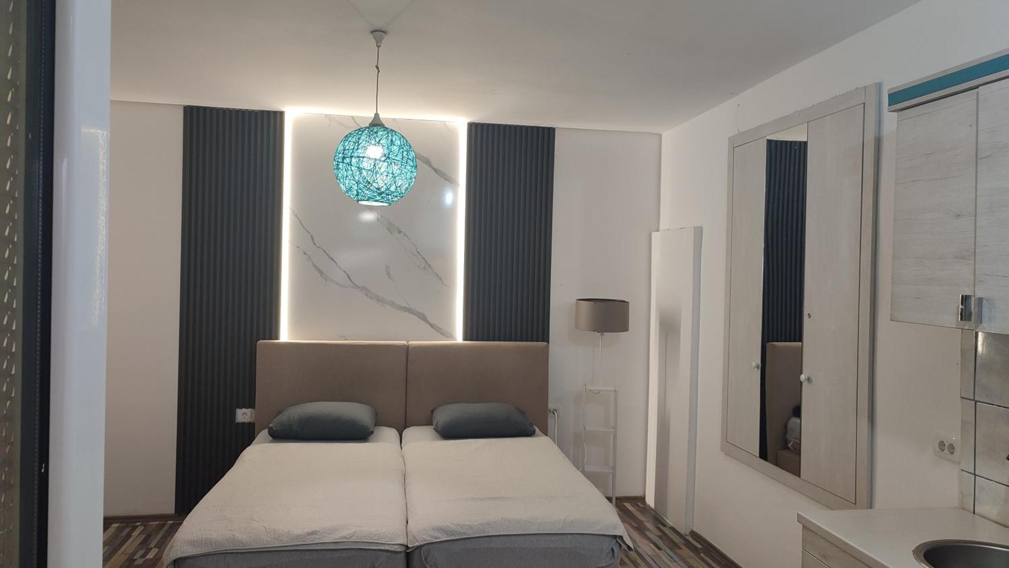 V&J Apartments Podgorica Ngoại thất bức ảnh